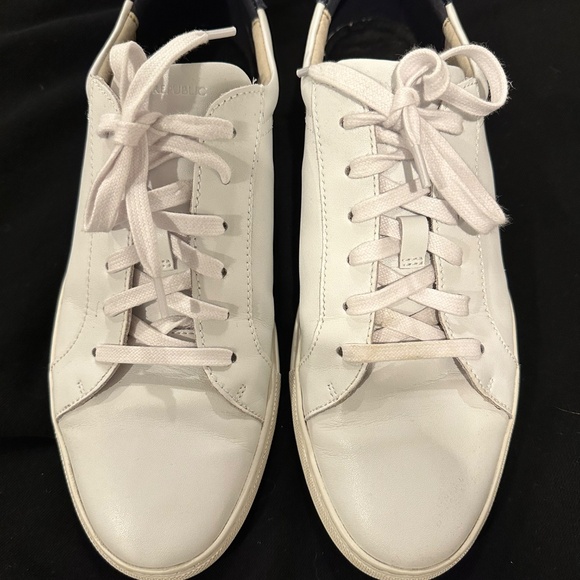 Banana Republic Niklas Leather Sneakers Pure White, 9.5 M - Picture 2 of 6